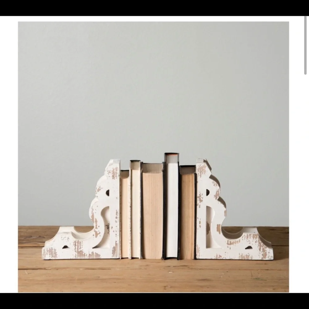 Magnolia home corbels/bookends 2pc set
